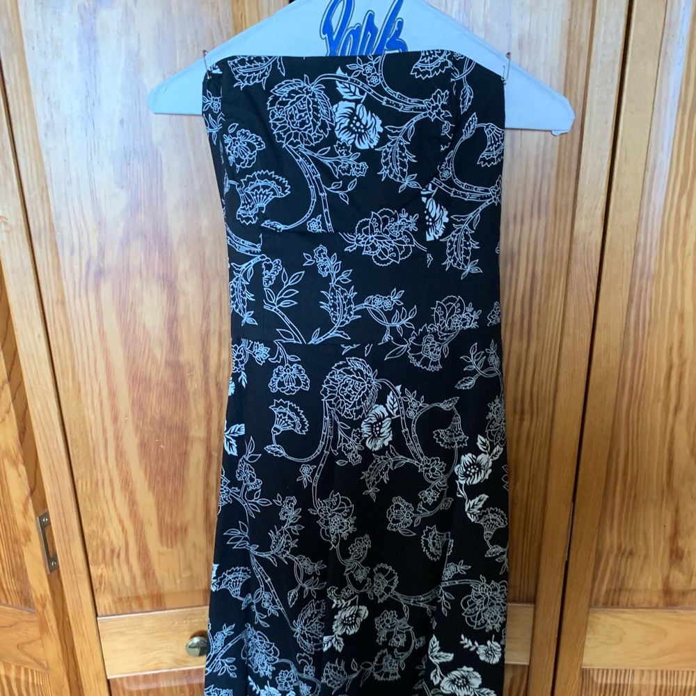 Strapless dress